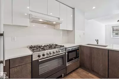 88 Morningside Avenue #3H, New York City, NY 10027 - Photo 3