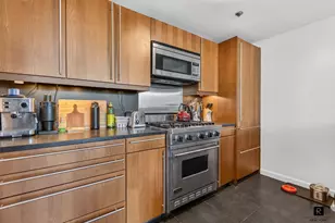 305 2nd Ave, New York, NY 10003 - Photo 7