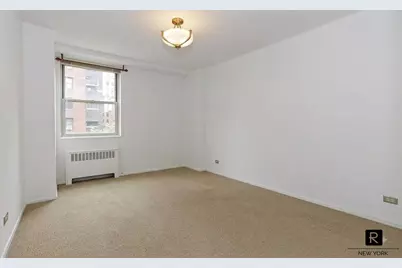 100 W 94th Street #4-B, New York City, NY 10025 - Photo 5