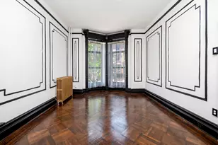 9 Spencer Pl, New York City, NY 11216 - Photo 5