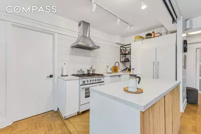 235 Adams Street #11DE, Brooklyn, NY 11201 - Photo 3