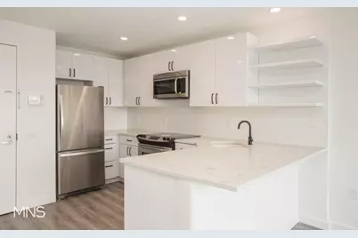 387 Manhattan Avenue #2-D, New York City, NY 11211 - Photo 1