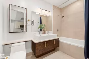 29 S 3rd St, New York City, NY 11249 - Photo 9