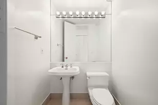 21 S End Ave, New York City, NY 10280 - Photo 9
