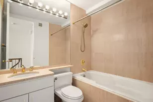 21 S End Ave, New York City, NY 10280 - Photo 7