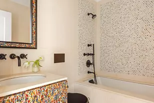 37 W 11th St, New York, NY 10011 - Photo 21