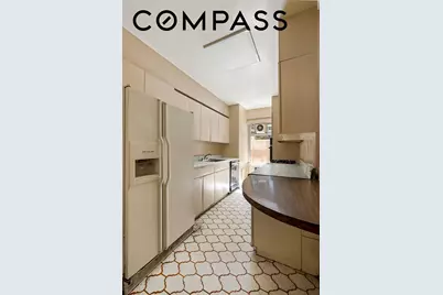 200 E 57th Street #3F, New York City, NY 10022 - Photo 3