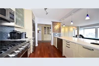 150 W 56th Street #4410, New York City, NY 10019 - Photo 3