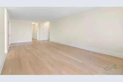 145 W 67th Street #38D, New York City, NY 10023 - Photo 5