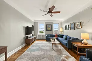 570 Ocean Pkwy, New York City, NY 11218 - Photo 3