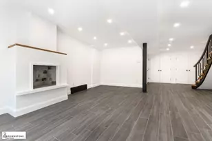 72 Verandah Pl, New York City, NY 11201 - Photo 17