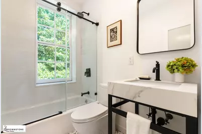 72 Verandah Place, New York City, NY 11201 - Photo 13