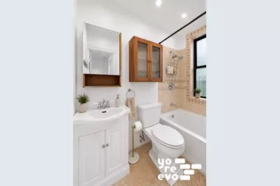 208 E 90th Street #4W, New York City, NY 10128 - Photo 7