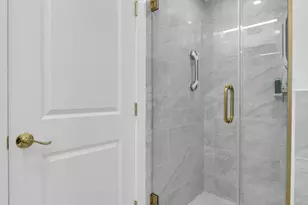 155 W 70th St, New York City, NY 10023 - Photo 11
