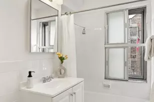 175 W 13th St, New York City, NY 10011 - Photo 7