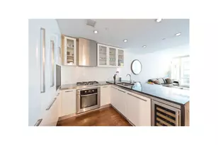 133 W 22nd St, New York, NY 10011 - Photo 3