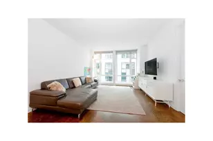 133 W 22nd St, New York, NY 10011 - Photo 1