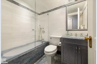 238 1/2 E 83rd Street, New York City, NY 10028 - Photo 17