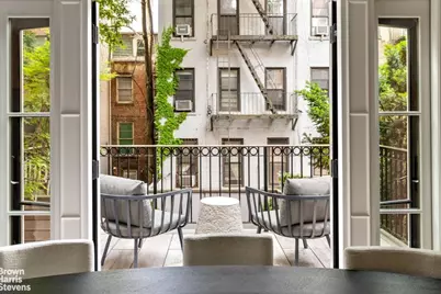 238 1/2 E 83rd Street, New York City, NY 10028 - Photo 7