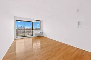 23-22 30th Rd, New York City, NY 11102 - Photo 3