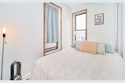 331 W 43rd Street #4D, New York City, NY 10036 - Photo 3
