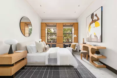 164 E 71st Street, New York, NY 10021 - Photo 9