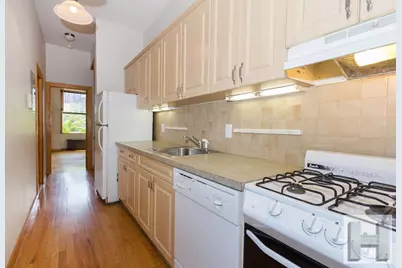 120 W 119th Street #3, New York City, NY 10027 - Photo 11