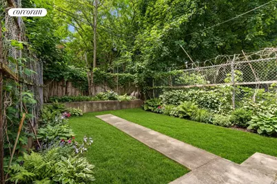 1562 Pacific Street, New York City, NY 11213 - Photo 11
