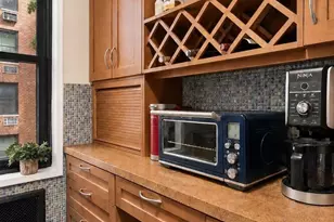 139-15 83rd Ave, Briarwood, NY 11435 - Photo 5