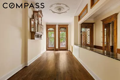 266 W 71st Street, New York City, NY 10023 - Photo 3