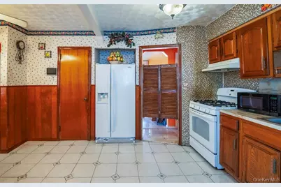 223-26 112th Avenue, New York City, NY 11429 - Photo 5