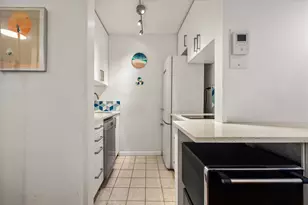 579 W 215th St, New York City, NY 10034 - Photo 5