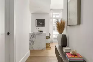 525 6th Ave, New York City, NY 10011 - Photo 15
