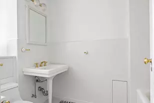 230 E 50th St, New York City, NY 10022 - Photo 7