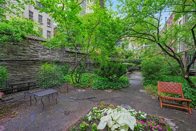 230 E 50th Street #4C, New York City, NY 10022 - Photo 9