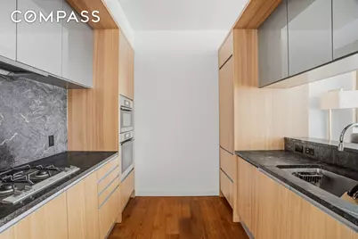 311 W Broadway #7D, New York, NY 10013 - Photo 5