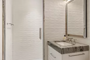 212 W 72nd St, New York City, NY 10023 - Photo 7