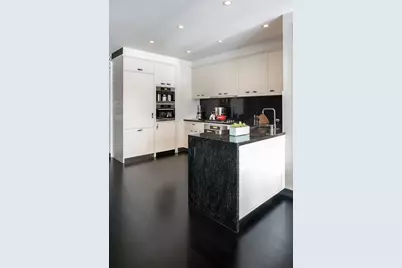 157 W 57th Street #32D, New York City, NY 10019 - Photo 3