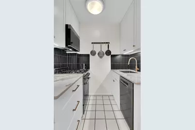 345 E 52nd Street #7H, New York, NY 10022 - Photo 3