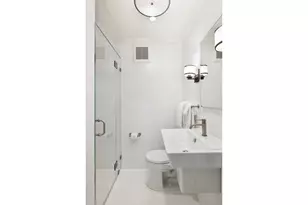 781 5th Ave, New York City, NY 10022 - Photo 9
