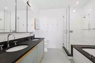 70 Washington St, New York City, NY 11201 - Photo 9
