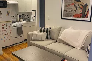 1321 3rd Ave, New York, NY 10021 - Photo 3