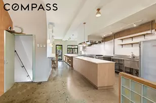 29 Greenpoint Ave, New York City, NY 11222 - Photo 5