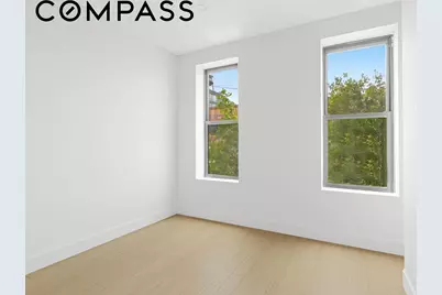 29 Greenpoint Avenue, New York City, NY 11222 - Photo 11