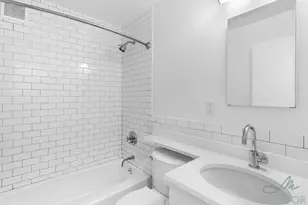330 E 39th St, New York City, NY 10016 - Photo 15