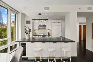 261 W 28th St, New York City, NY 10001 - Photo 5