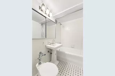 5 Tudor City Place #1436, New York, NY 10017 - Photo 5