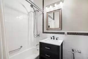 124 E 91st St, New York City, NY 10128 - Photo 11
