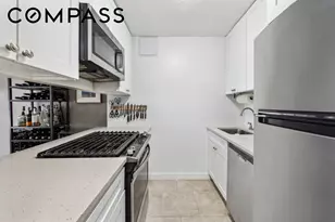 300 Rector Pl, New York City, NY 10280 - Photo 3