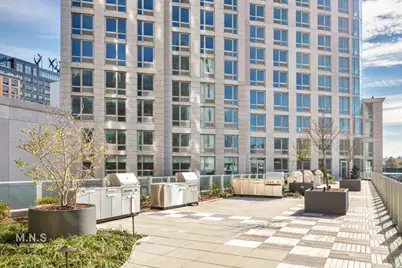 22-44 Jackson Avenue #714, New York City, NY 11101 - Photo 7